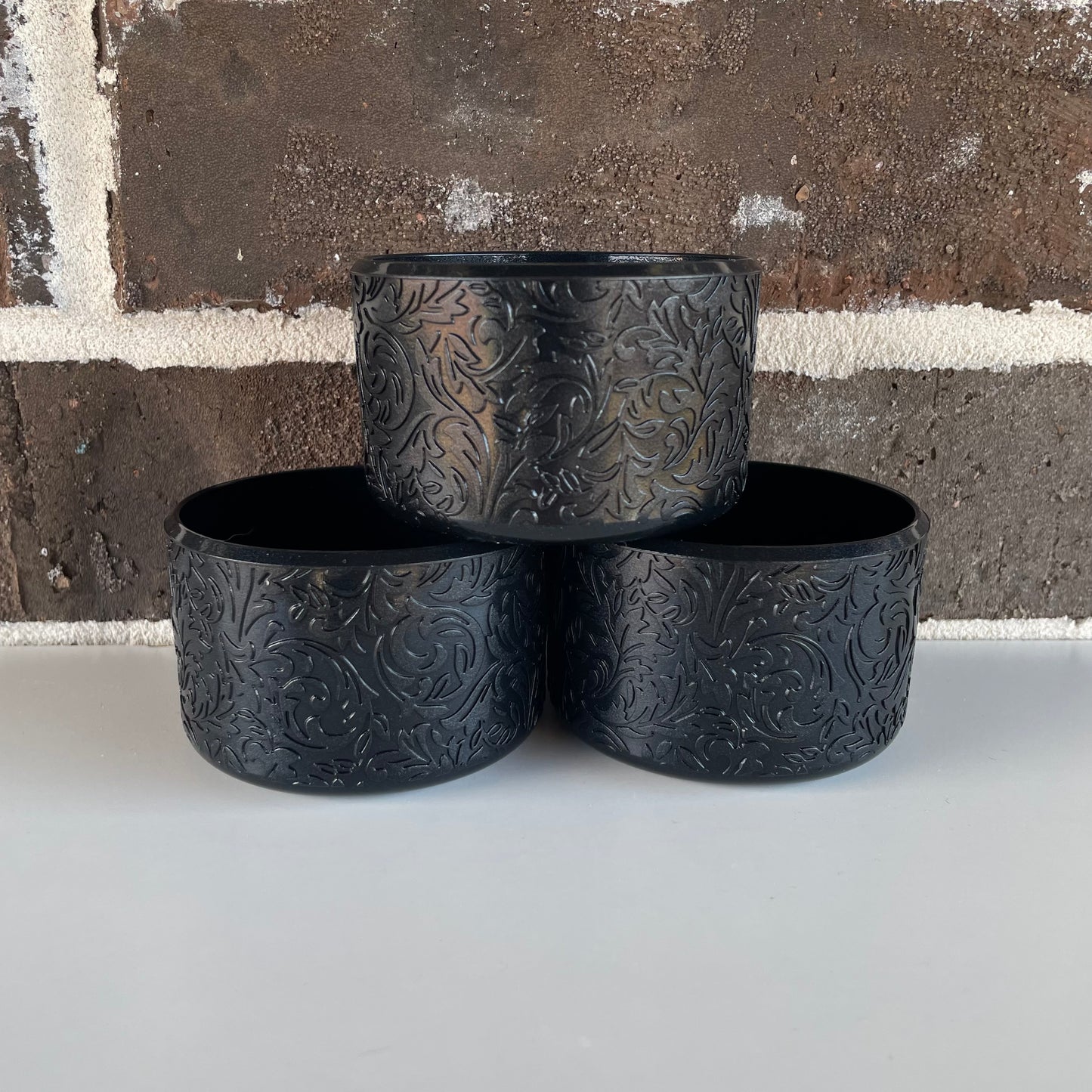 Noire (black) Metallic Baroque Boot