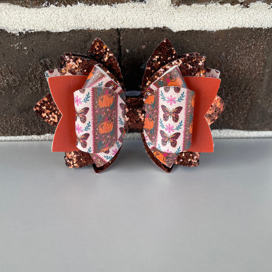 Fall Flutter Straw Bow